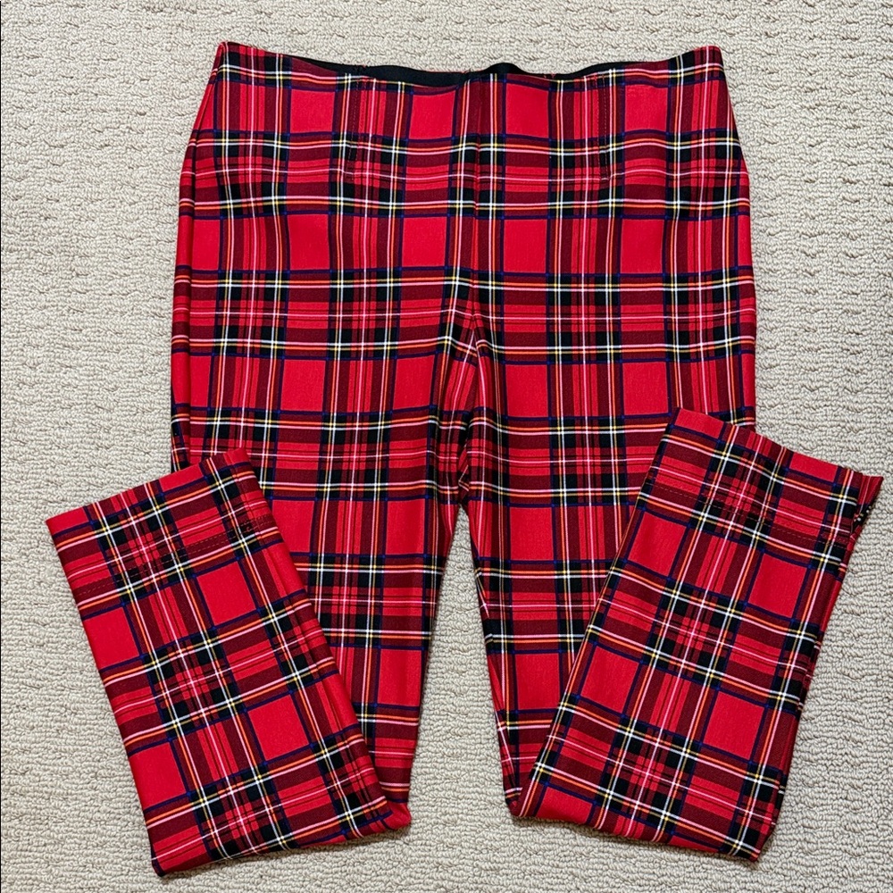 Nygard Luxe Slims Ankle Red & Black Plaid Pull On Pants Leggings, Size Large.